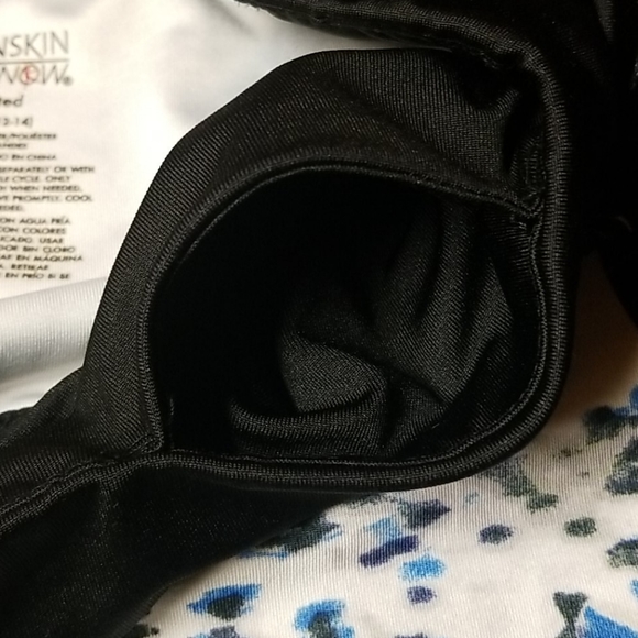 Danskin 7/8 Athletic Leggings - Picture 4 of 6